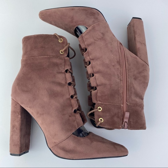 So me Women's Suede Lace Up Block Heels Ankle Boot - Picture 1 of 8